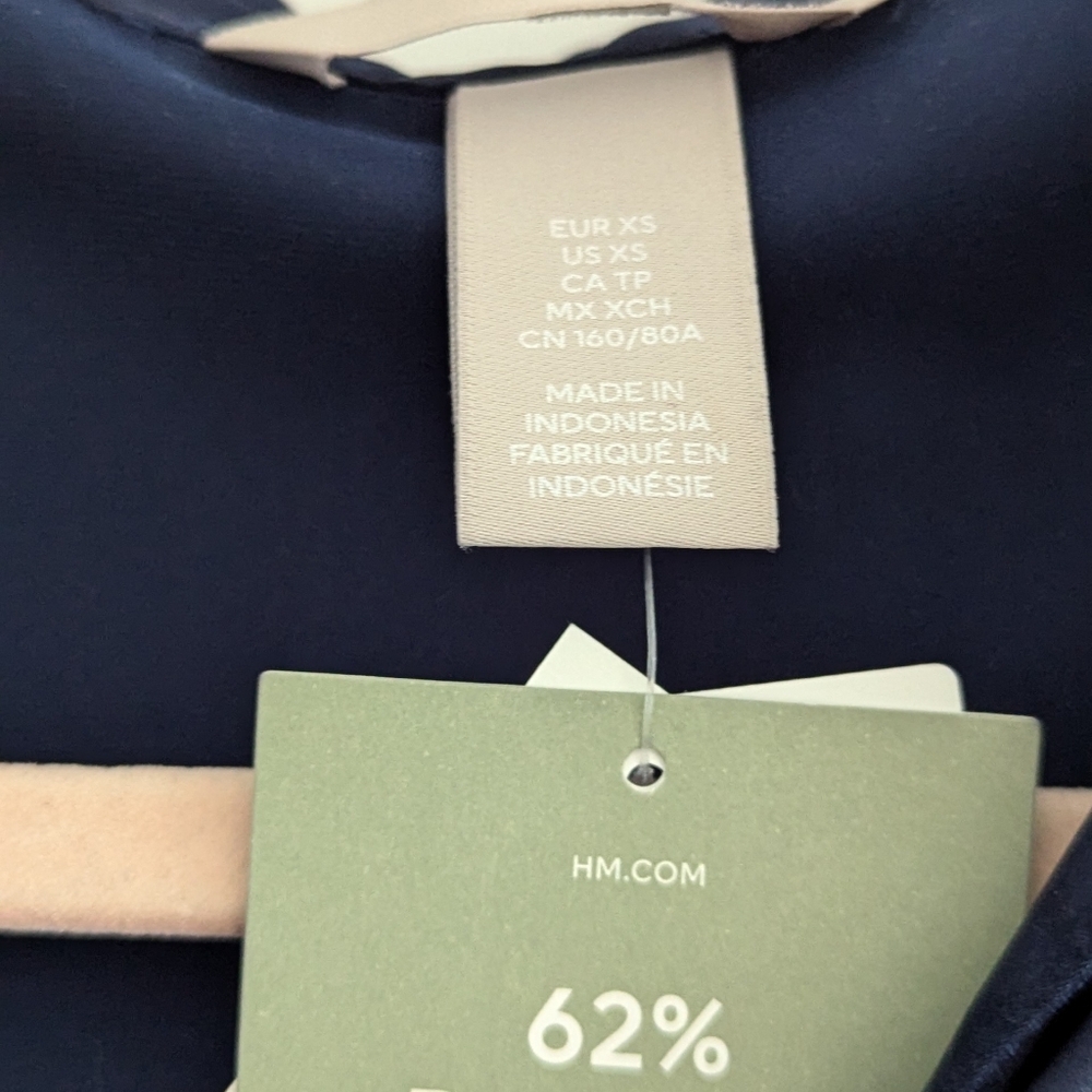 3 H&M Blouses Size XS - Picture 3 of 4